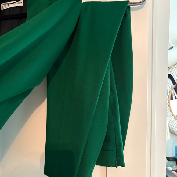 Dark green ZARA matching suit - Picture 2 of 5